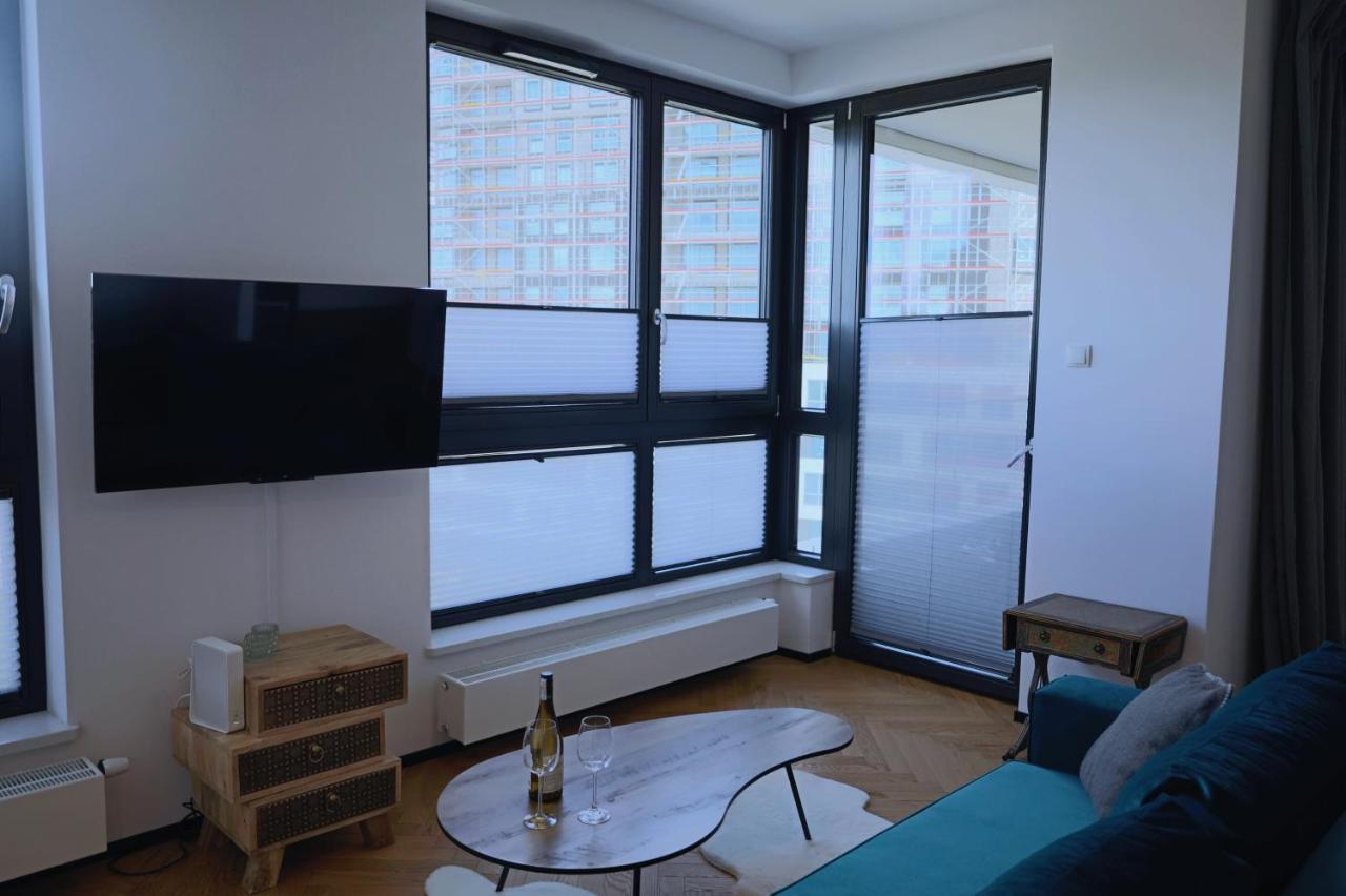Portova By Oneapartments Premium Гдыня Экстерьер фото